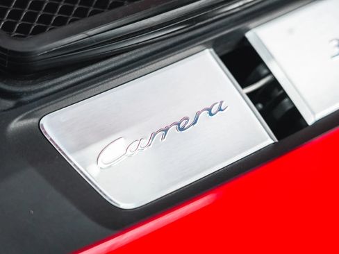 Used 2018 Porsche 911 Carrera T RWD image 62