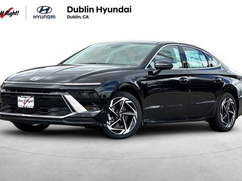 New 2026 Hyundai Sonata SEL FWD image 1