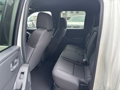 New 2026 Nissan Frontier SV w/ Tow Package RWD image 14