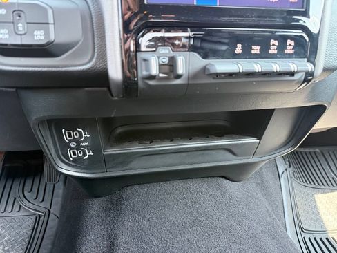 Used 2026 RAM 2500 Big Horn AWD/4WD image 19