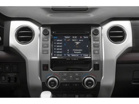 Used 2021 Toyota Tundra Limited w/ Nightshade Special Edition AWD/4WD image 7