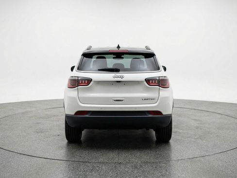 Used 2025 Jeep Compass Limited AWD/4WD image 6