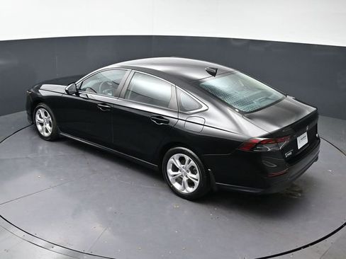 Used 2024 Honda Accord LX image 31