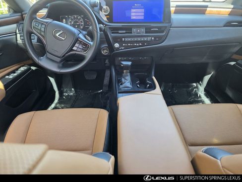 Certified 2025 Lexus ES 350 w/ Premium Package FWD image 28