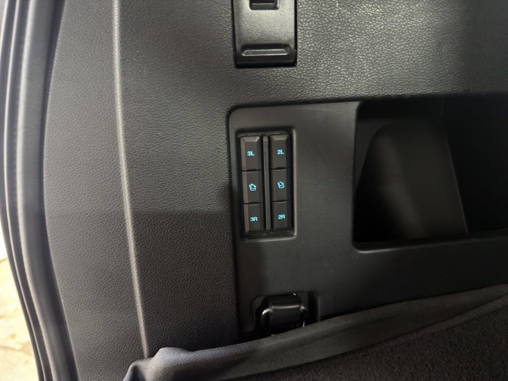 Used 2020 Ford Expedition Max Platinum AWD/4WD image 21