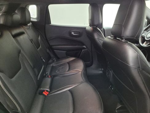Used 2021 Jeep Compass Latitude AWD/4WD image 19