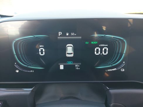 New 2026 Kia Niro EX image 19