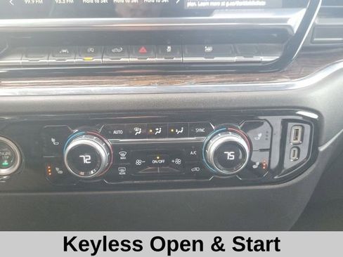 Used 2024 GMC Sierra 1500 SLE image 9