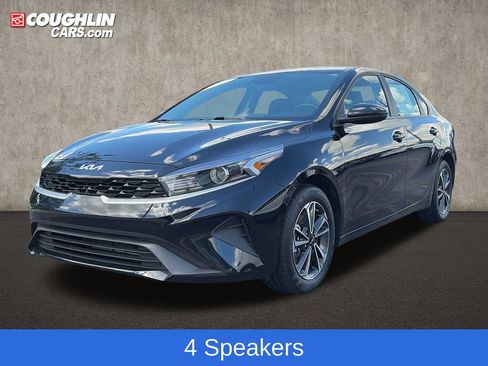 Used 2024 Kia Forte LXS FWD image 4