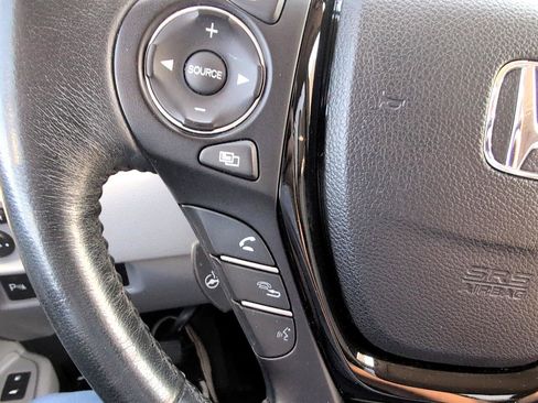 Used 2016 Honda Pilot Elite image 19