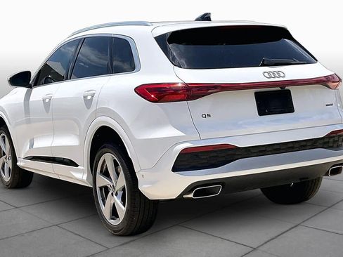 Used 2025 Audi Q5 Premium AWD/4WD image 11