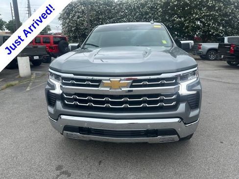 Used 2026 Chevrolet Silverado 1500 LTZ AWD/4WD image 11