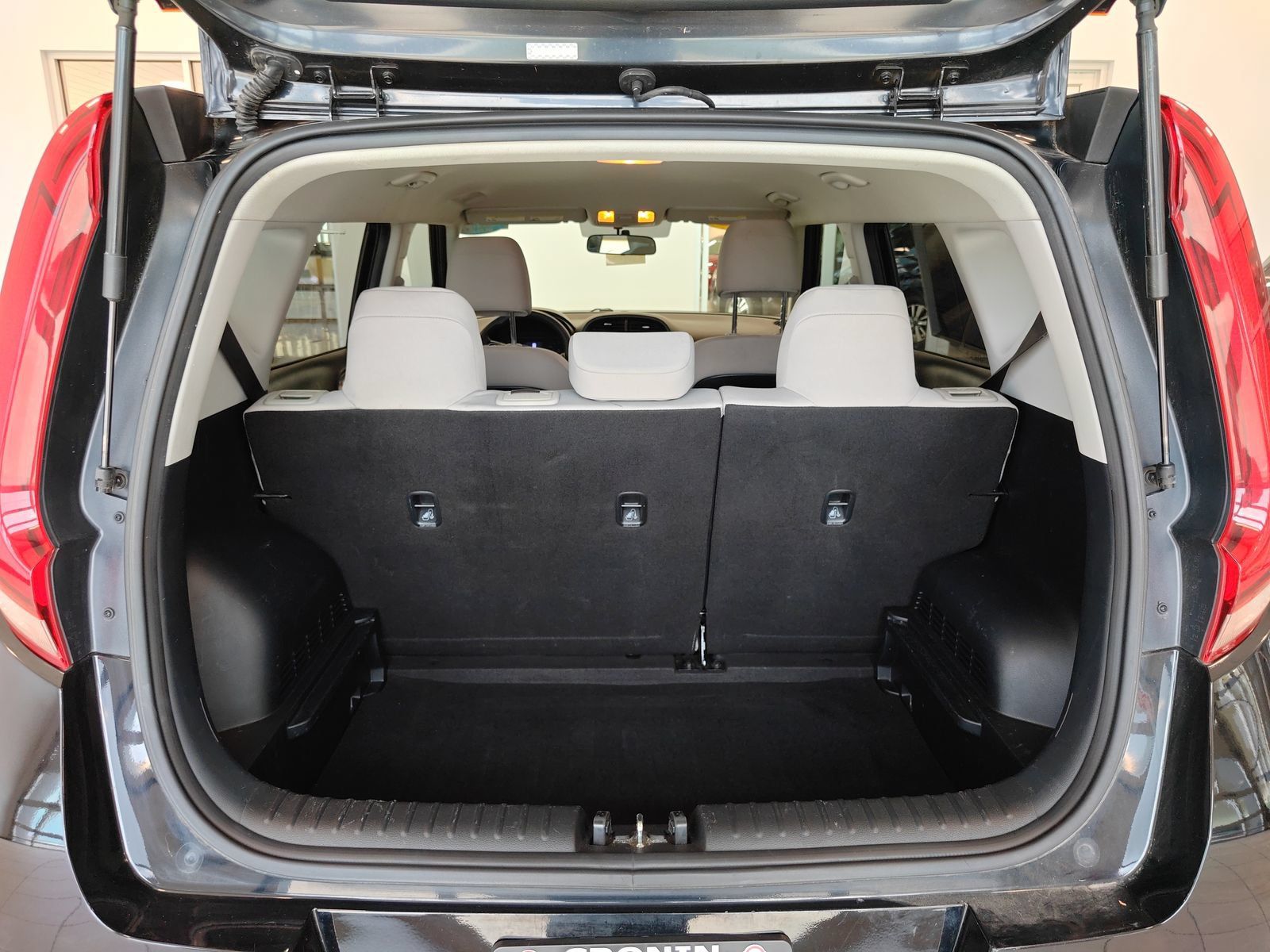 Used 2020 Kia Soul LX FWD image 12