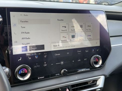 Used 2024 Lexus RX 350 Premium w/ Accessory Package (Z1) image 23