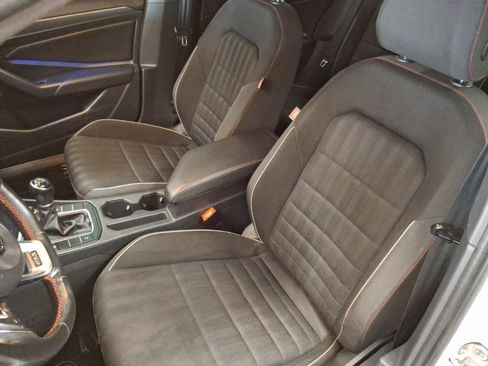 Used 2019 Volkswagen Jetta GLI image 15