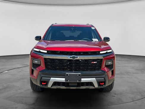 New 2026 Chevrolet Traverse Z71 w/ Enhanced Driving Package AWD/4WD image 2