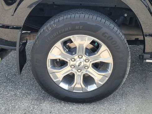 Certified 2023 Ford F150 Platinum w/ Equipment Group 701A High RWD image 6
