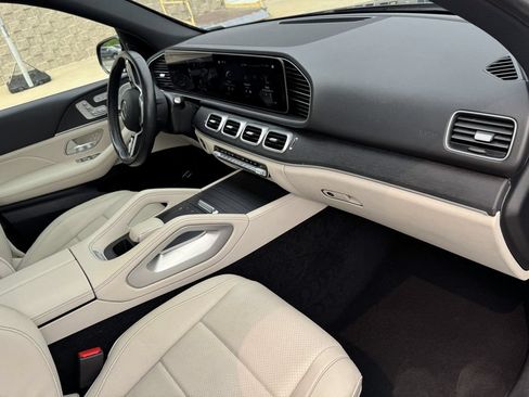 Used 2023 Mercedes-Benz GLE 350 w/ Premium Package image 32