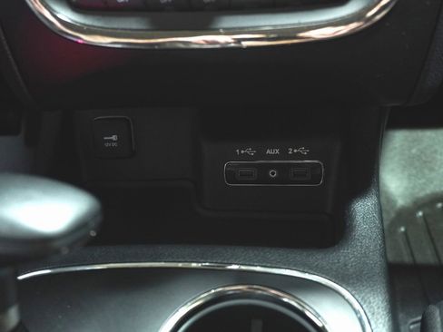 Used 2018 Dodge Durango GT image 21