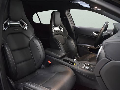 Used 2015 Mercedes-Benz GLA 45 AMG 4MATIC image 20