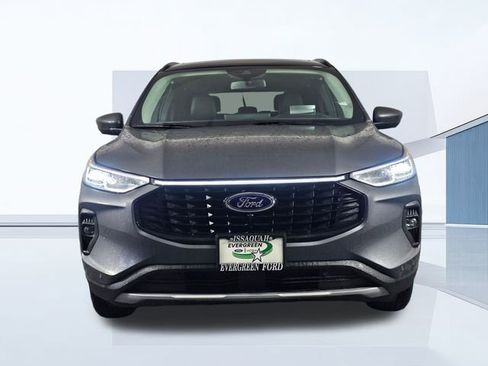 Used 2024 Ford Escape SE w/ PHEV Premium Package image 2