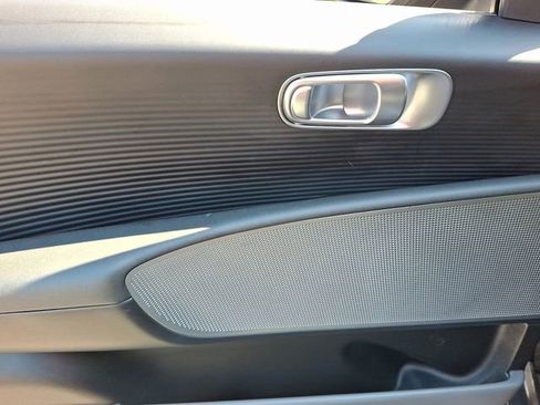 Used 2023 Hyundai Ioniq 6 SE image 16