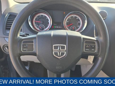 Used 2011 Dodge Grand Caravan Express image 15