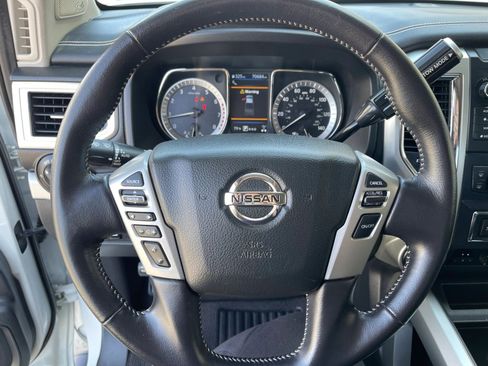 Used 2019 Nissan Titan PRO-4X w/ Pro-4x Utility Package AWD/4WD image 25