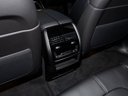 New 2026 BMW X5 xDrive50e w/ M Sport Package image 37