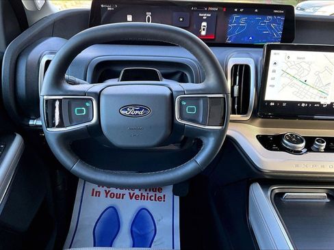 Certified 2025 Ford Expedition Max Active image 5