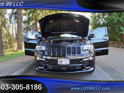 Used 2014 Jeep Grand Cherokee SRT image 27