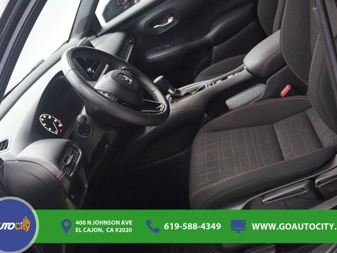 Used 2024 Honda HR-V Sport image 9