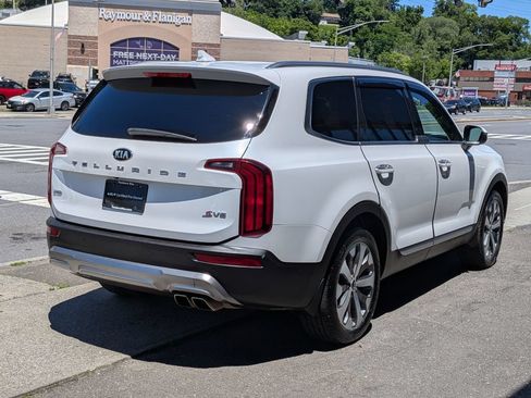 Used 2020 Kia Telluride S AWD/4WD image 6