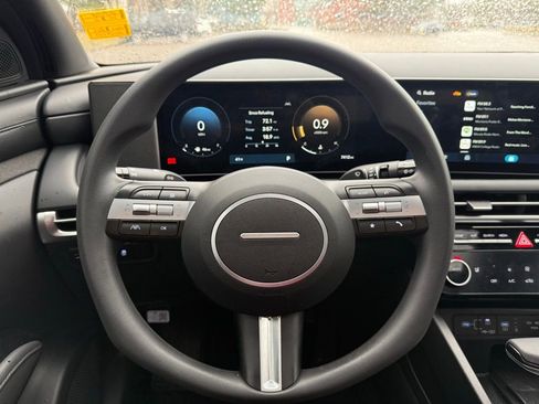 Used 2025 Hyundai Santa Cruz SEL image 12