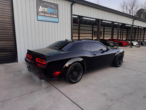 Used 2019 Dodge Challenger R/T Scat Pack w/ Widebody Package image 13