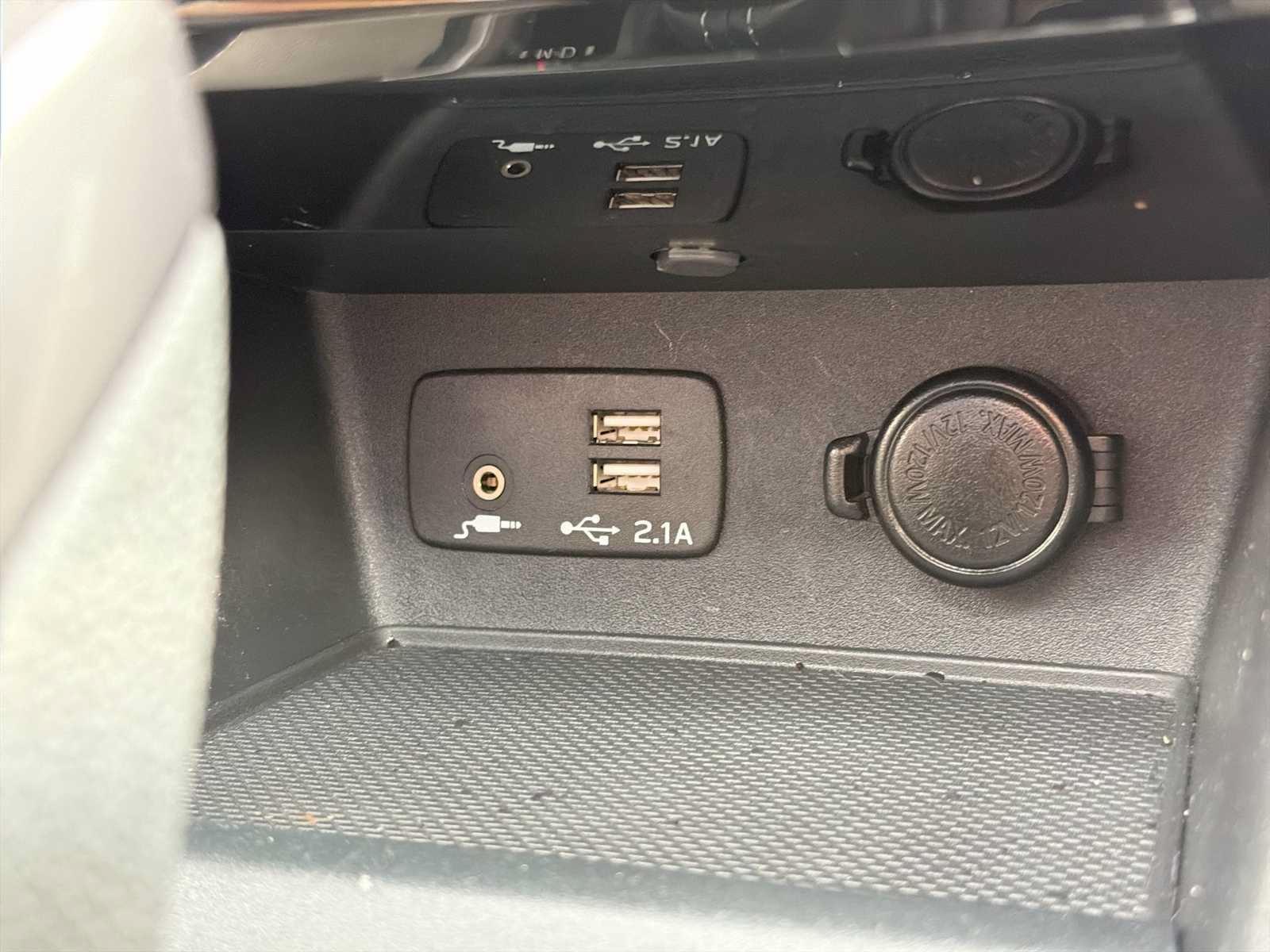 Certified 2023 Subaru Forester Limited AWD/4WD image 27
