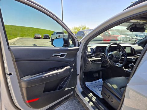 Used 2024 Kia Sportage X-Line w/ X-Line Premium Package image 11