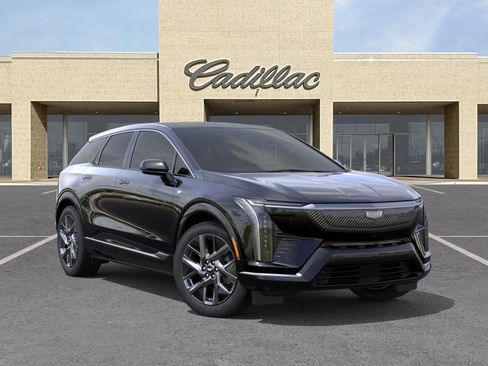 New 2026 Cadillac Optiq Luxury 1 RWD image 7