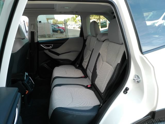 Used 2023 Subaru Forester Premium w/ Popular Package #2 AWD/4WD image 18