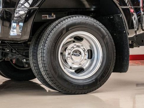 Used 2022 Ford F350 Lariat w/ Lariat Value Package image 53