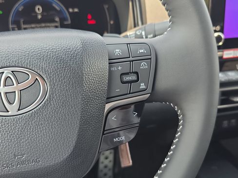 New 2026 Toyota Camry SE w/ Convenience Package FWD image 14