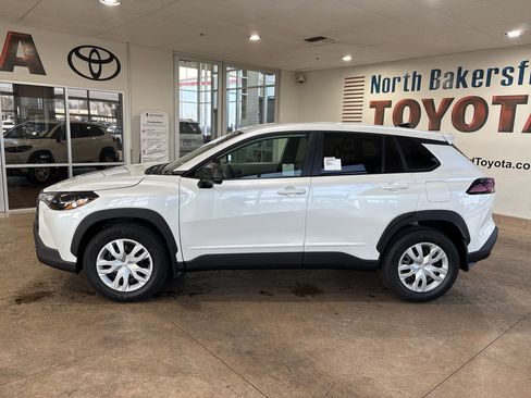 New 2026 Toyota Corolla Cross L image 7