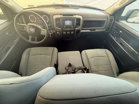 Used 2019 RAM 1500 Express w/ Express Value Package image 24