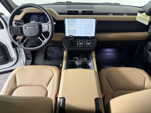 New 2026 Land Rover Defender 110 X-Dynamic SE AWD/4WD image 14