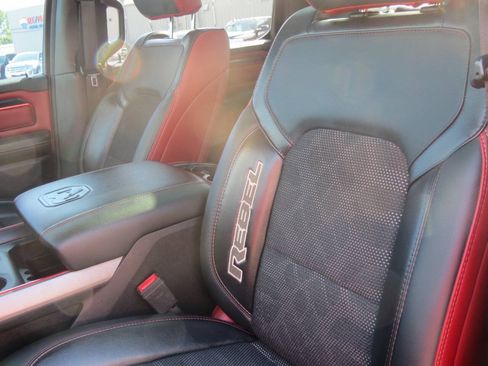Used 2019 RAM 1500 Rebel w/ Rebel Level 2 Equipment Group AWD/4WD image 17