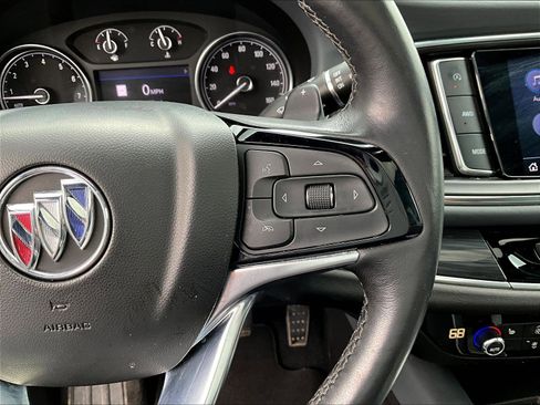 Used 2022 Buick Enclave Essence w/ Experience Buick Package AWD/4WD image 12