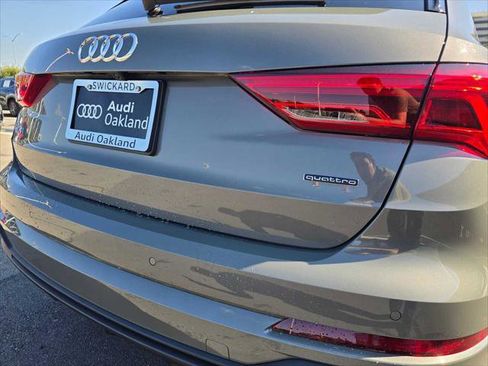 New 2025 Audi Q3 2.0T Premium image 15