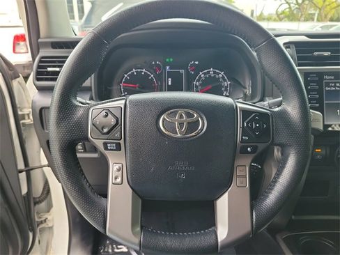 Used 2020 Toyota 4Runner SR5 image 15