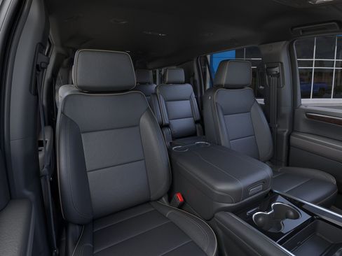 New 2025 Chevrolet Suburban Premier image 48