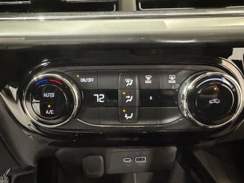 New 2026 Chevrolet Trax LT FWD image 13
